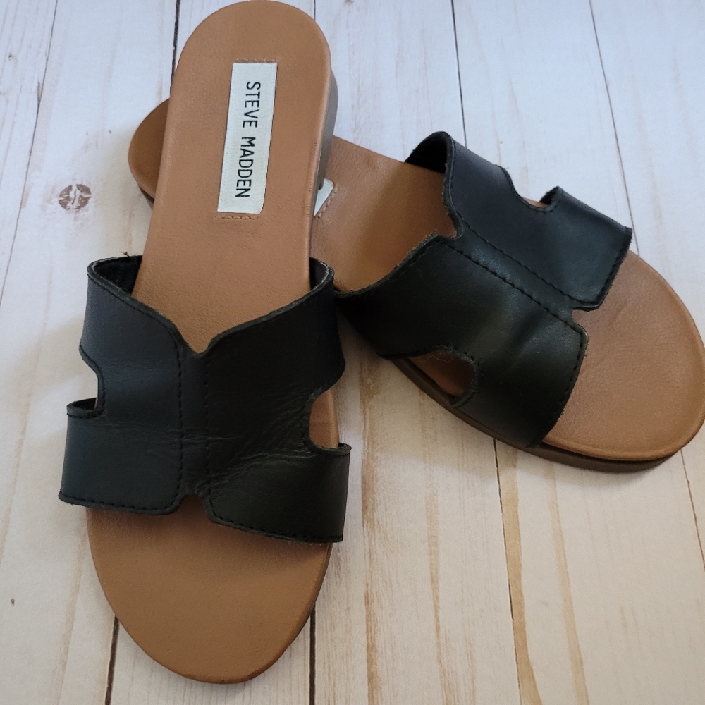 Steve madden sandals